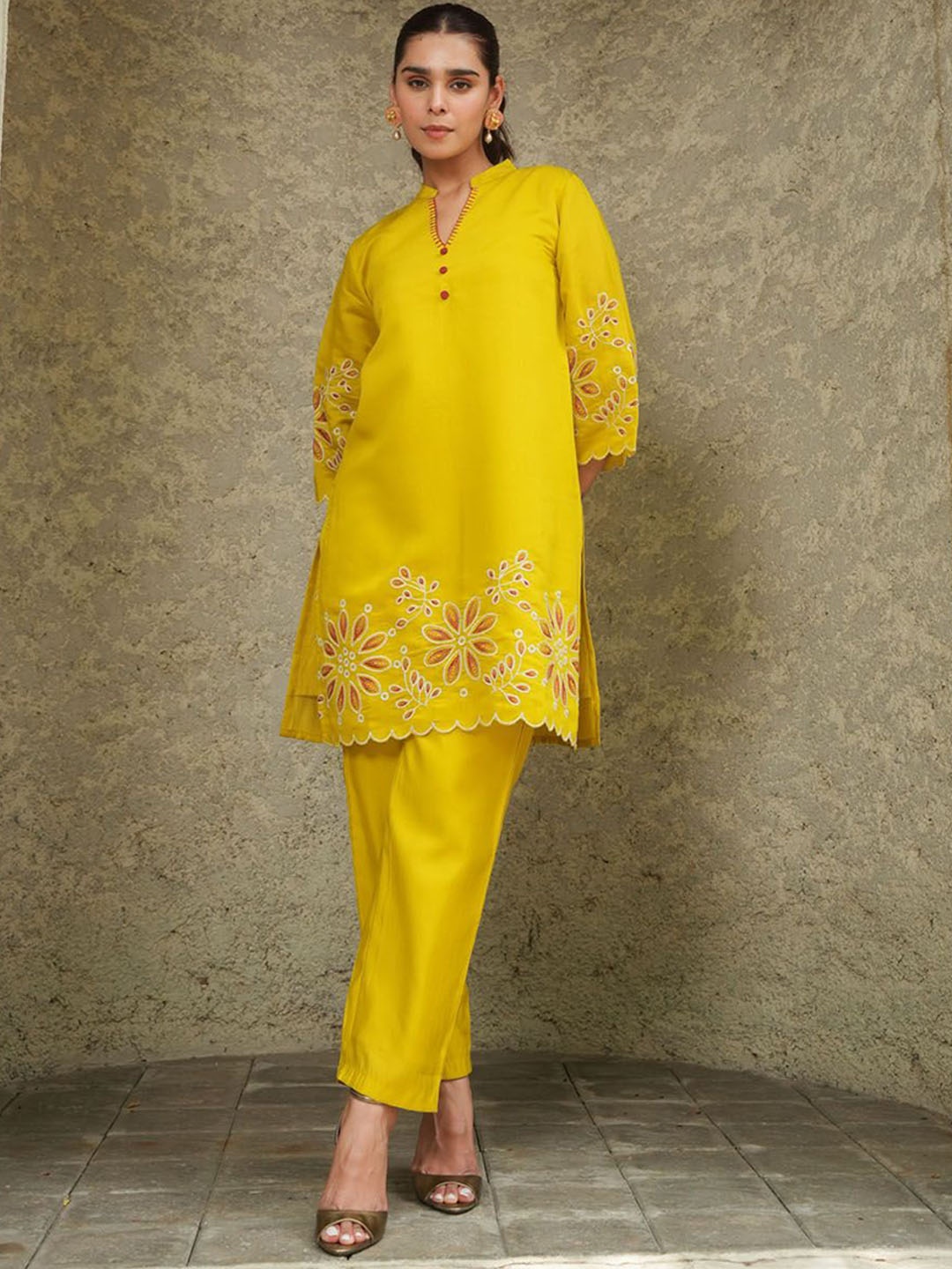 

FASHION DWAR Embroidered Pure Silk Tunic With Trousers, Yellow