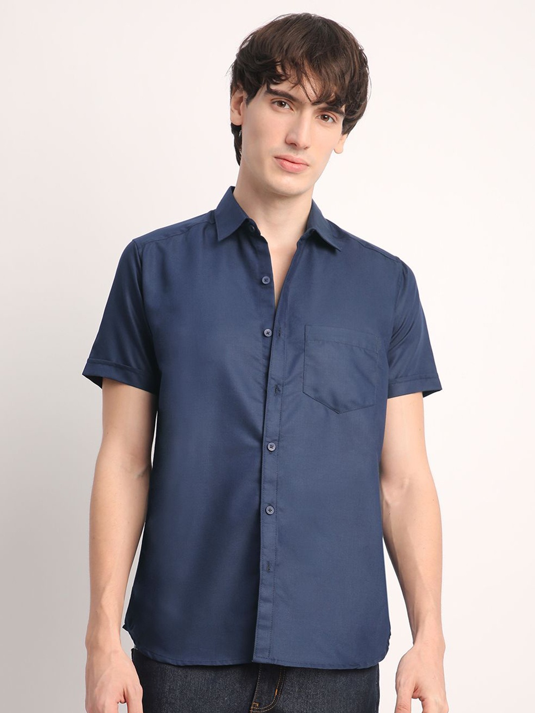 

Voroxy Men New Spread Collar Solid Cotton Casual Shirt, Navy blue