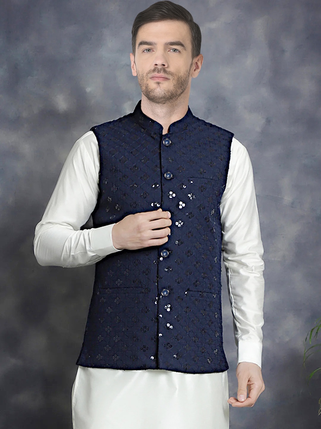 

SG LEMAN Men Sequin Embroidered Nehru Jackets, Navy blue
