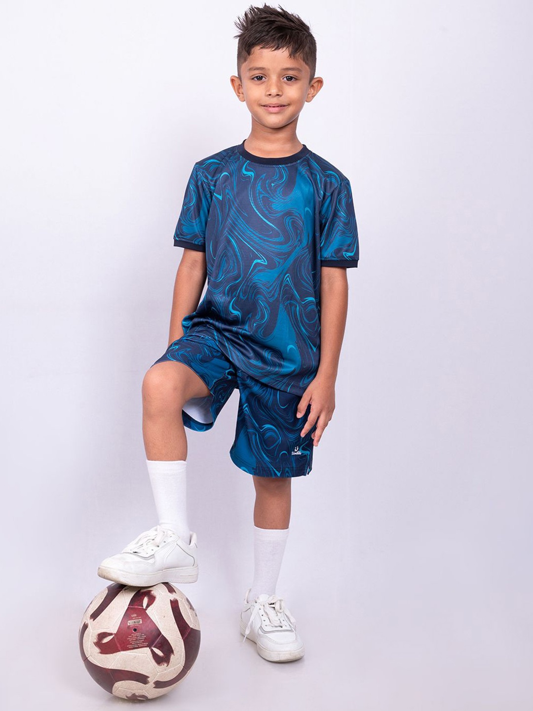 

UMILDO Boys Geometric Printed Round Neck T-shirt With Shorts, Navy blue