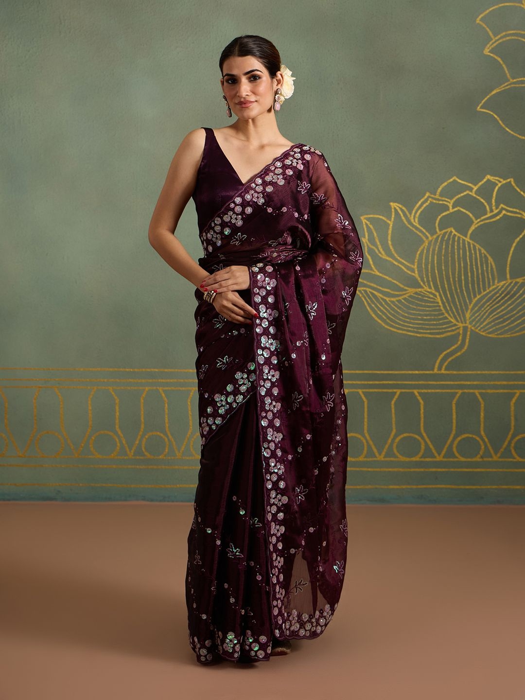 

Likha Floral Embroidered Embellished Party Wear Saree, Purple