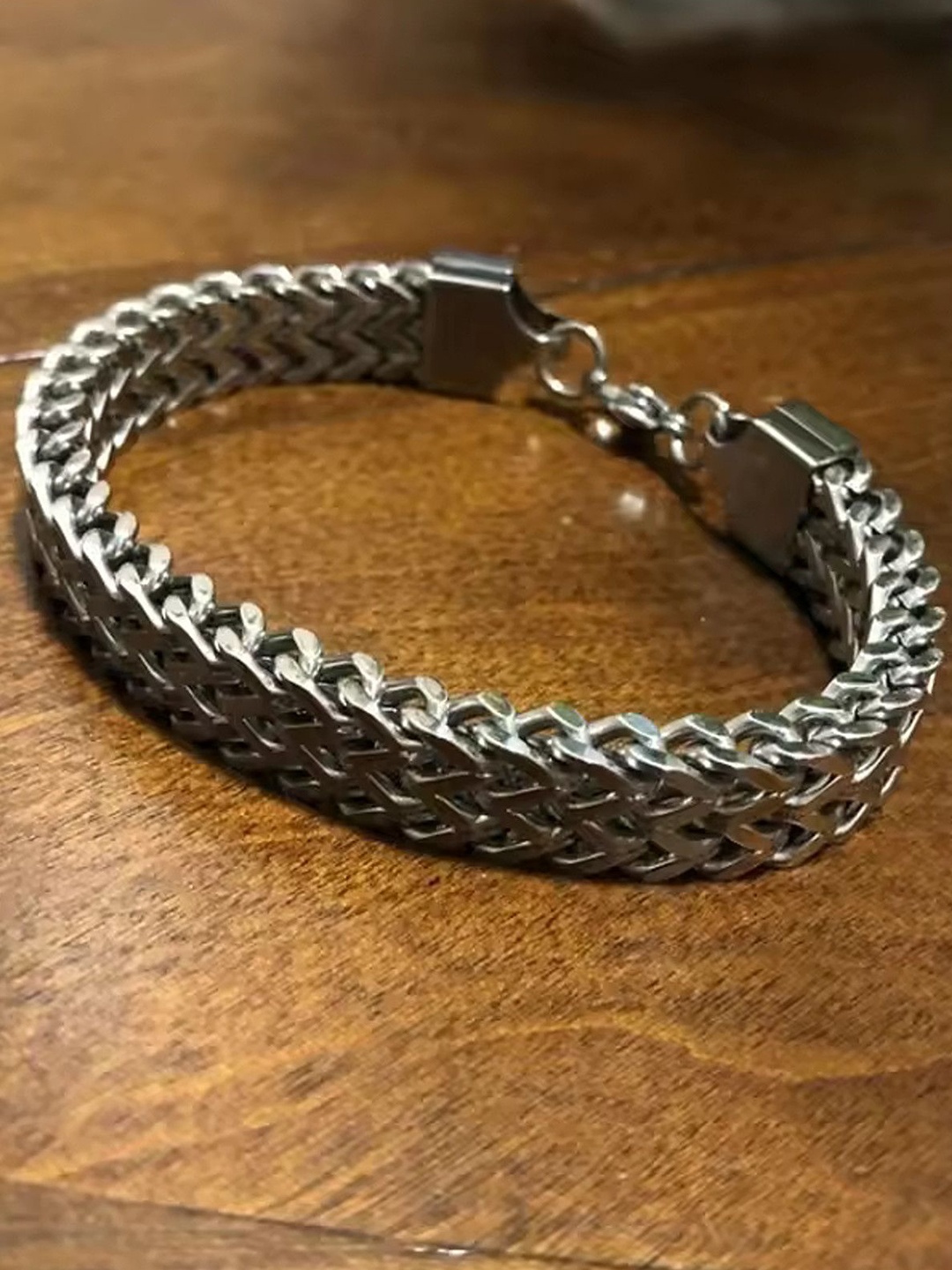 

Heer Collection Men Stainless Steel Link Bracelet, Silver