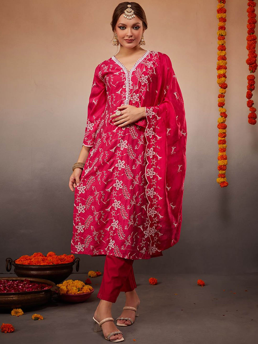 

HEEPOSH Floral Embroidered Schiffli Kurta with Trousers & Dupatta, Magenta