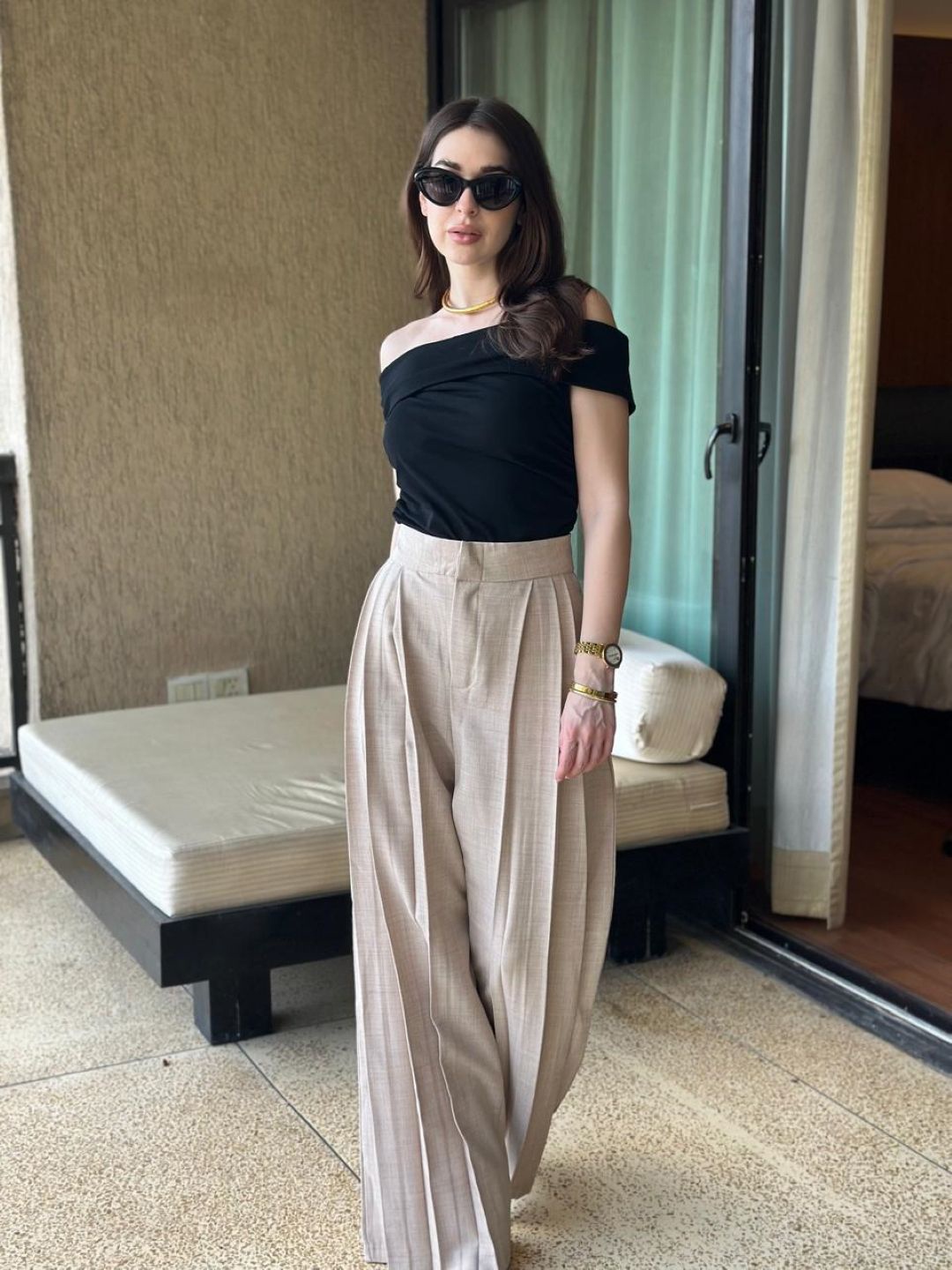

StyleAsh Women Striped Loose Fit High-Rise Pleated Trousers, Cream