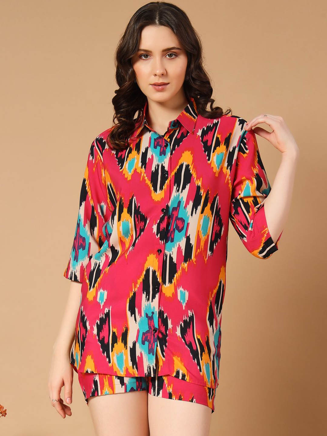 

ZWERLON Geometric Printed Three-Quarter Sleeves Shirts With Shorts, Pink