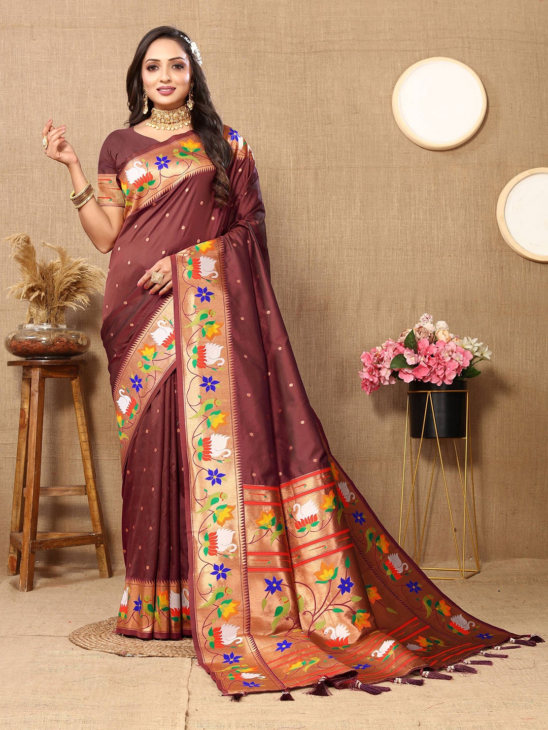 

Zeekha Kalamkari Zari Pure Silk Paithani Saree, Coffee brown