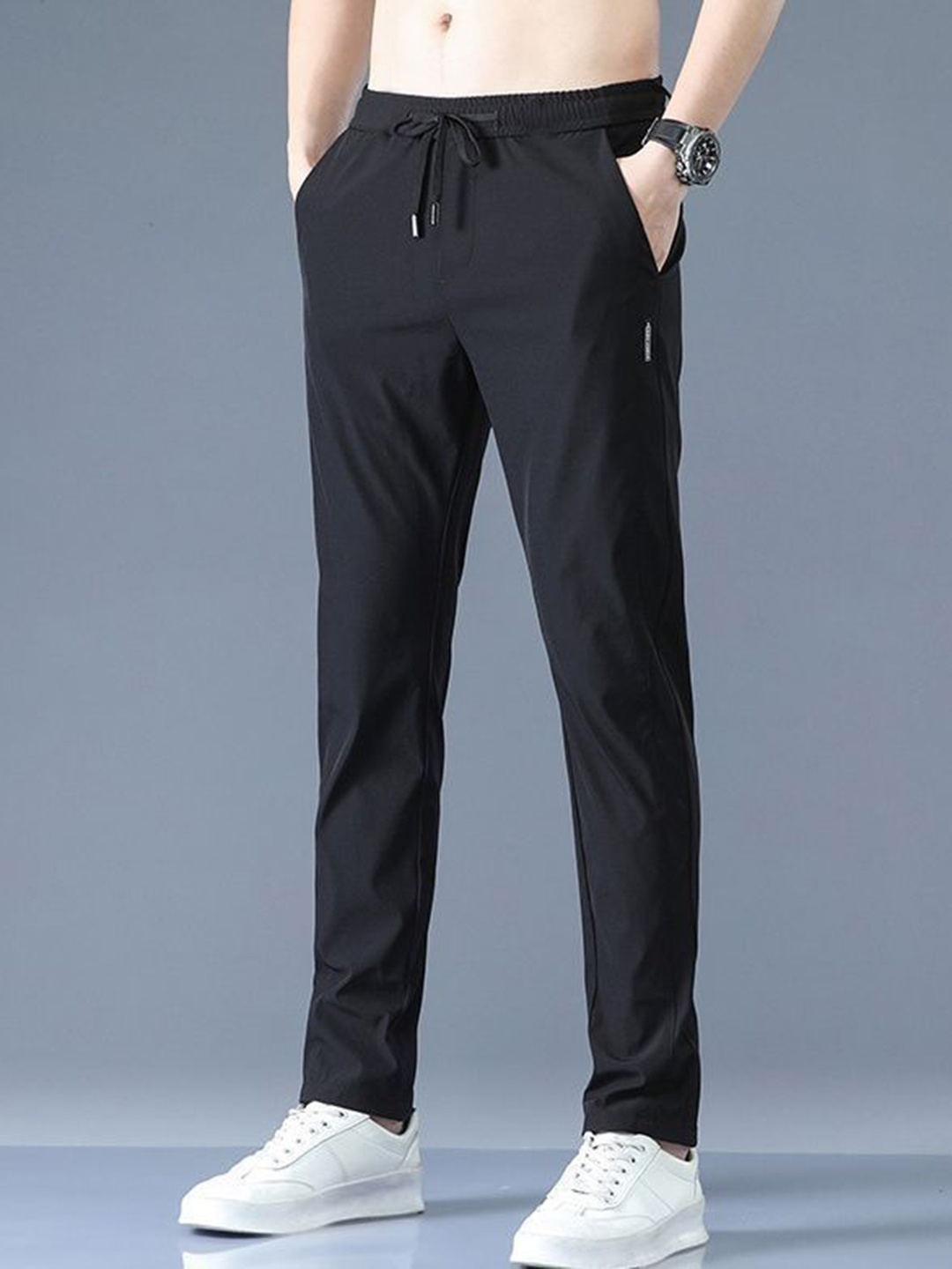 

StyleCast Men Solid Mid-Rise Skinny Fit Chinos Trousers, Black