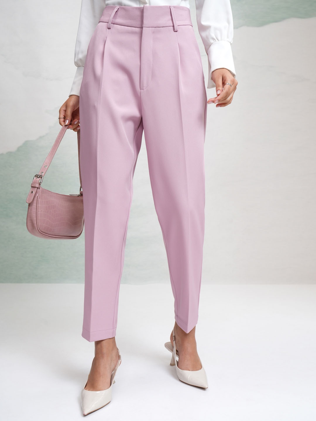 

CHIC BY TOKYO TALKIES Women Solid Regular Fit Mid-Rise Trousers, Pink