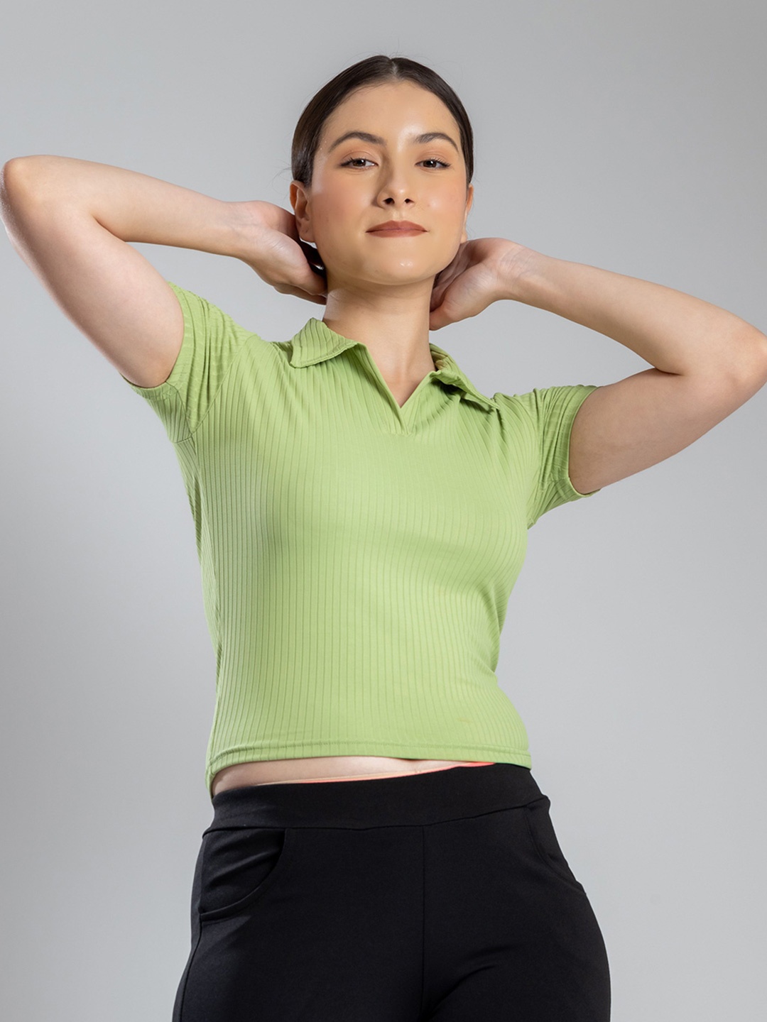 

Redamancii Women Solid Shirt Collar Polycotton Top, Green