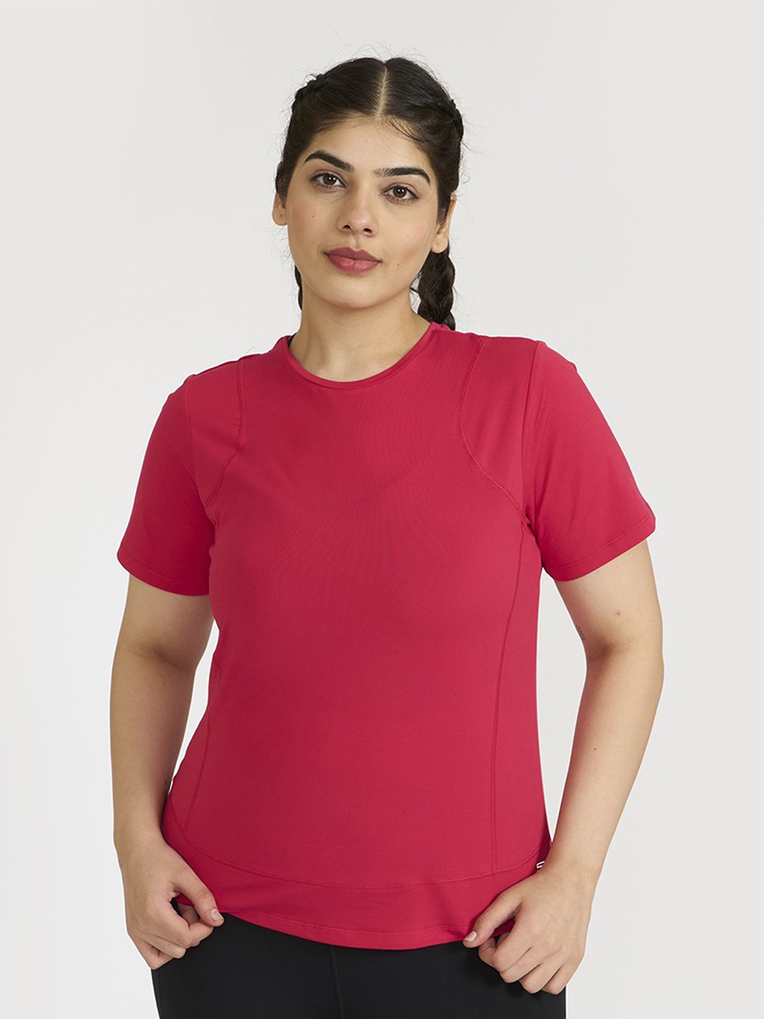 

HUNNIT Slim Fit Activewear Training Top, Red