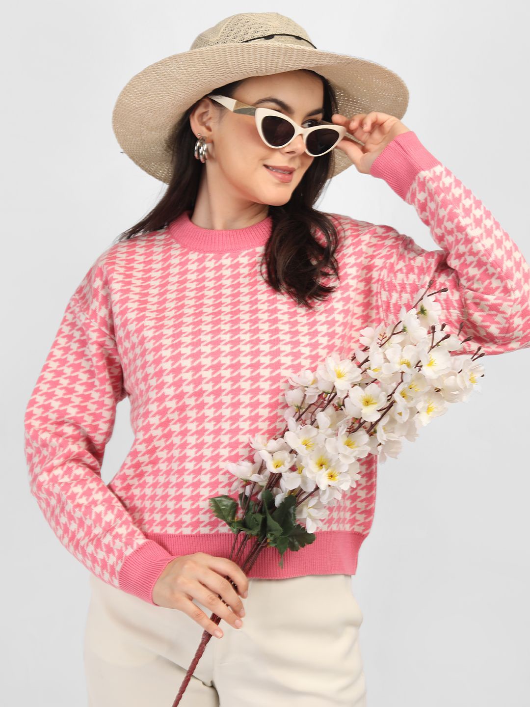 

CHKOKKO Women Cable Knit Self Design Crop Pullover, Pink