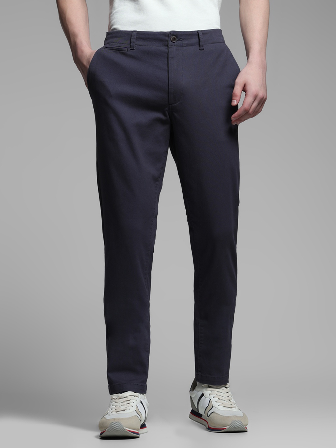 

Jack & Jones Men Slim Fit Low-Rise Chinos Trousers, Navy blue
