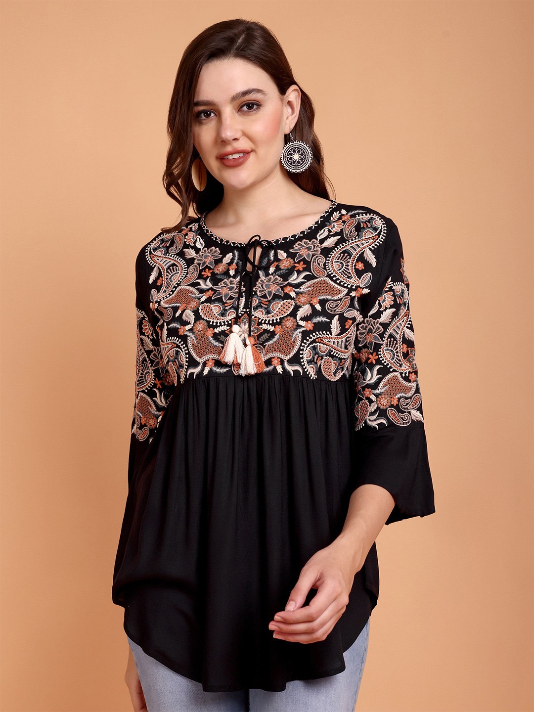 

Atha Fashion Women Paisley Embroidered Thread Work Pure Cotton Tunics, Black