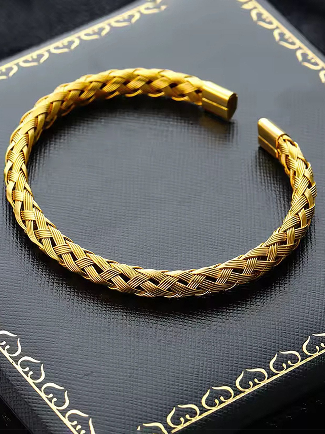 

Heer Collection Men Stainless Steel Cuff Bracelet, Gold