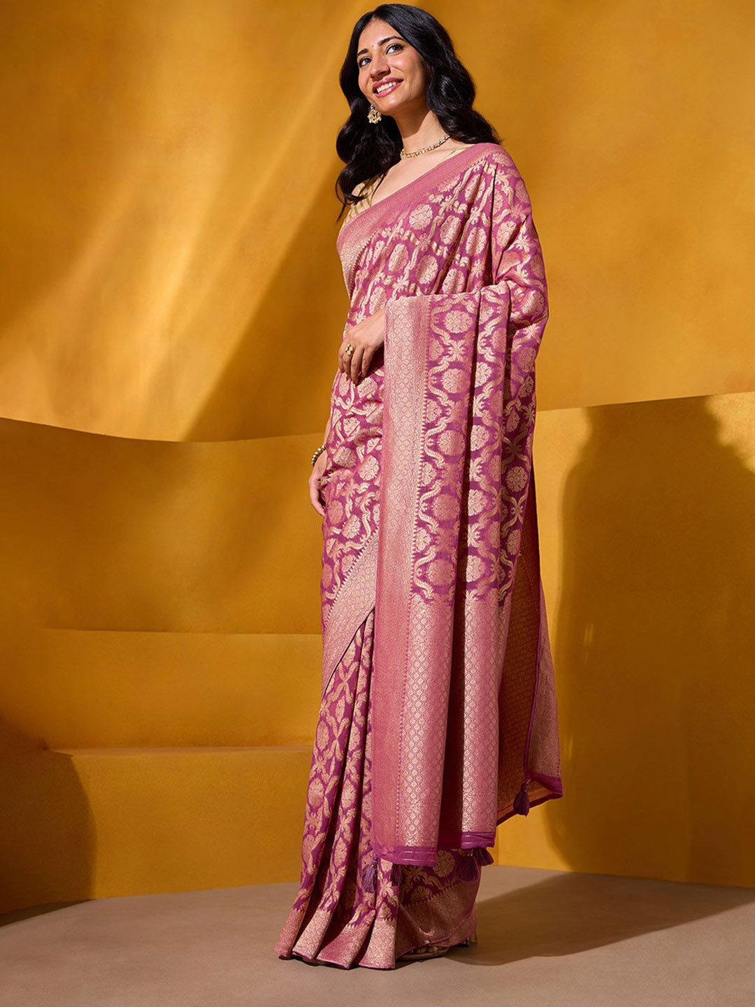 

Taneira Woven Design Zari Festive Saree, Pink