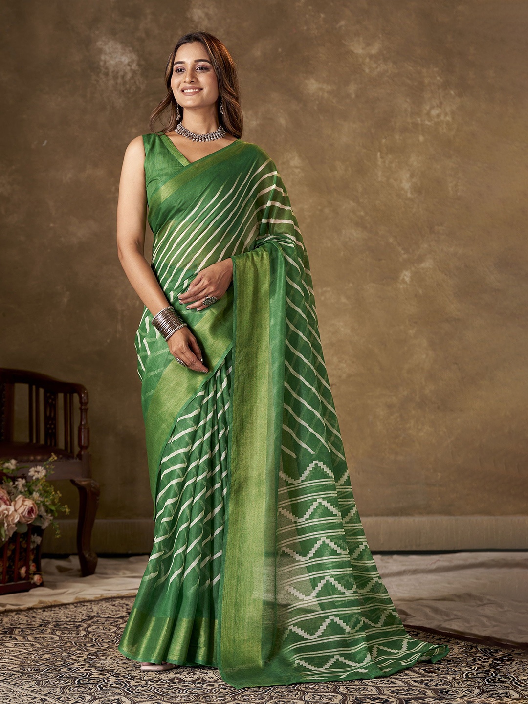 

KAYOMMI Leheriya Zari Pure Cotton Bandhani Saree, Green