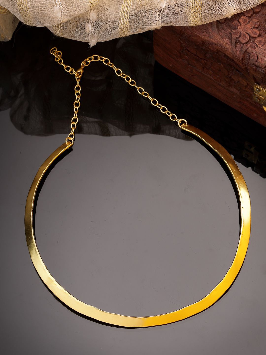 

NVR Gold-Plated Choker Necklace