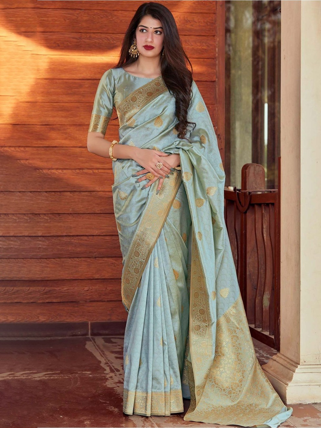 

Kriyansh Ethnic Motifs Zari Kanjeevaram Saree, Grey