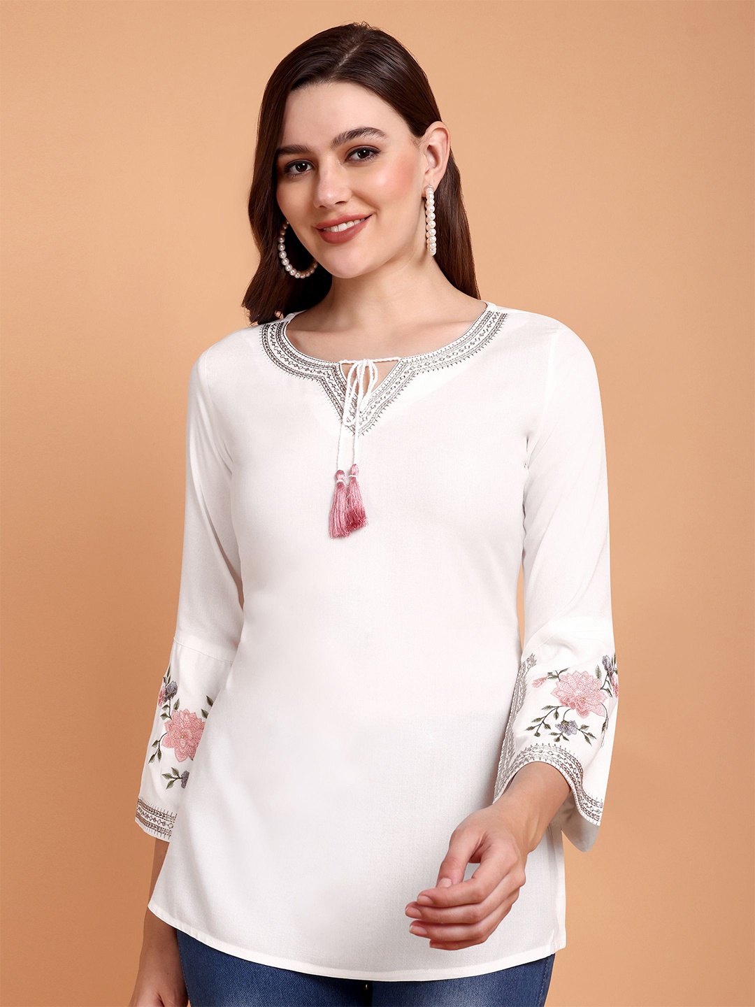 

Atha Fashion Women Embroidered Pure Cotton Round Neck Tunic, White