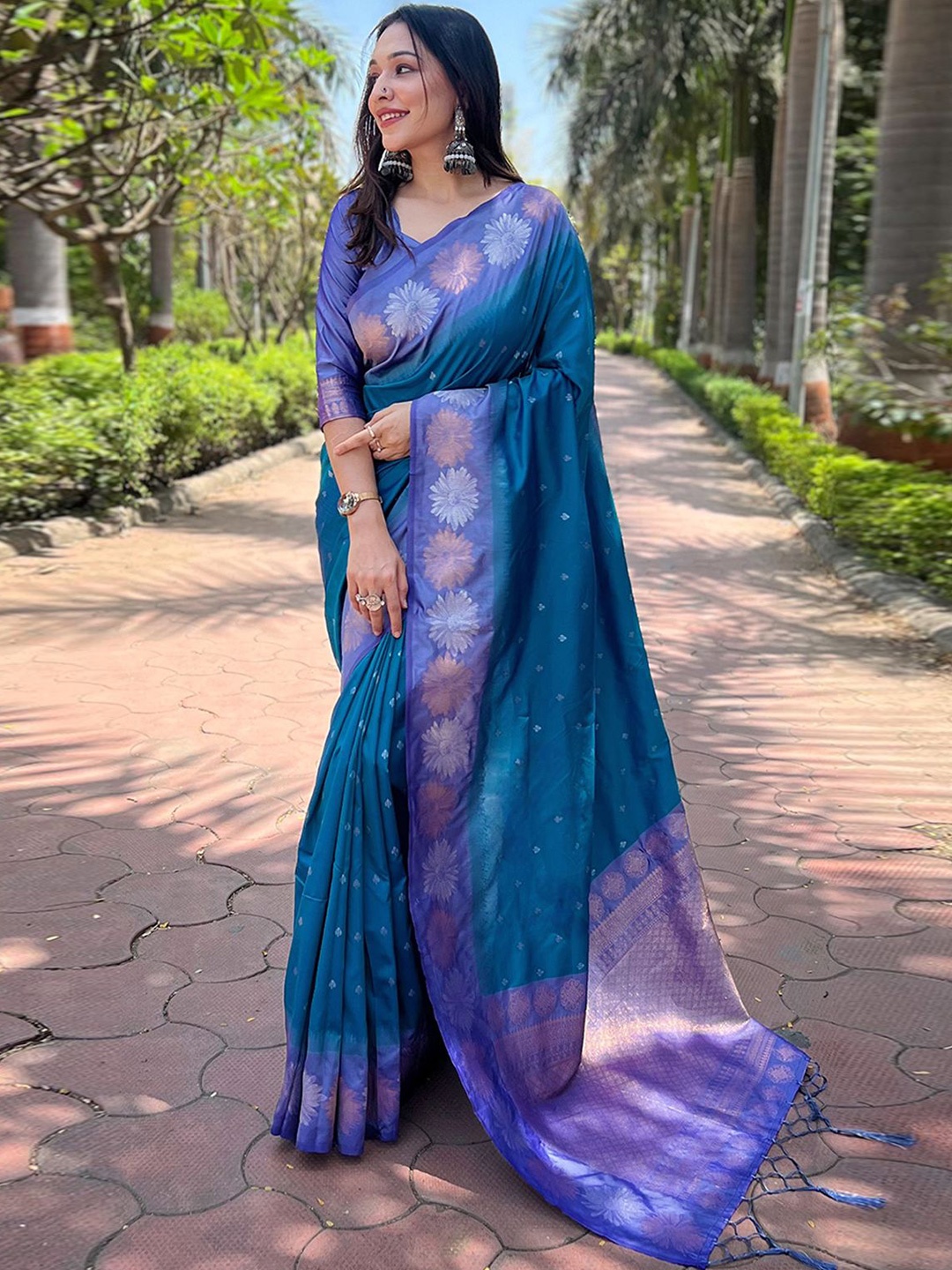 

Panzora Woven Design Zari Women's Soft Silk Banarasi Saree With Unstitched Blouse Piece, Blue