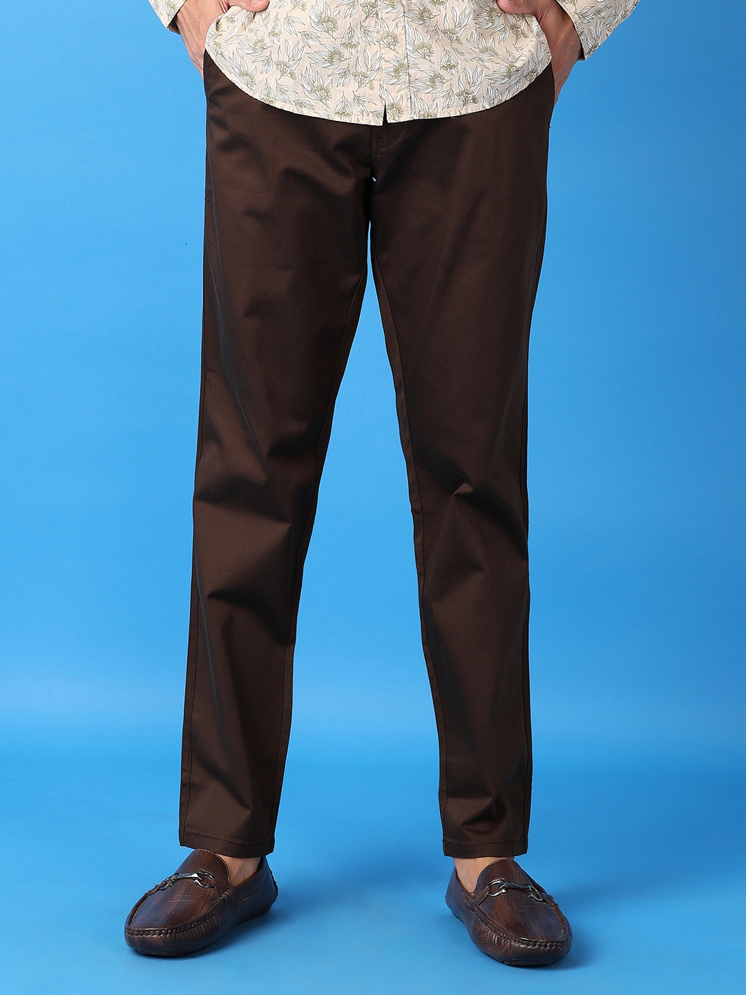 

V-Mart Men Mid-Rise Slim Fit Trousers, Brown