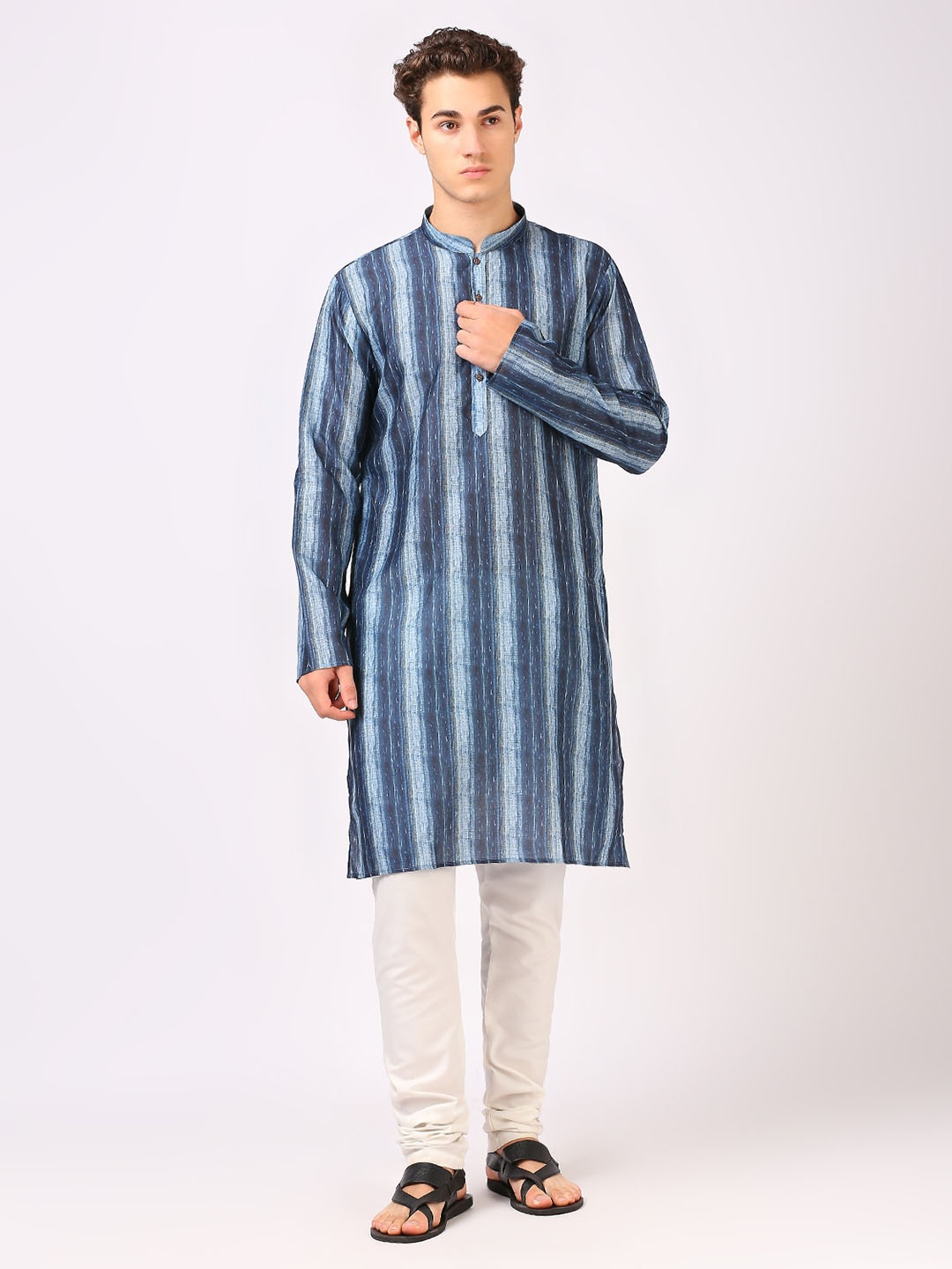 

BELLAZO Striped Mandarin Collar Thread Work Cotton Straight Kurta, Blue