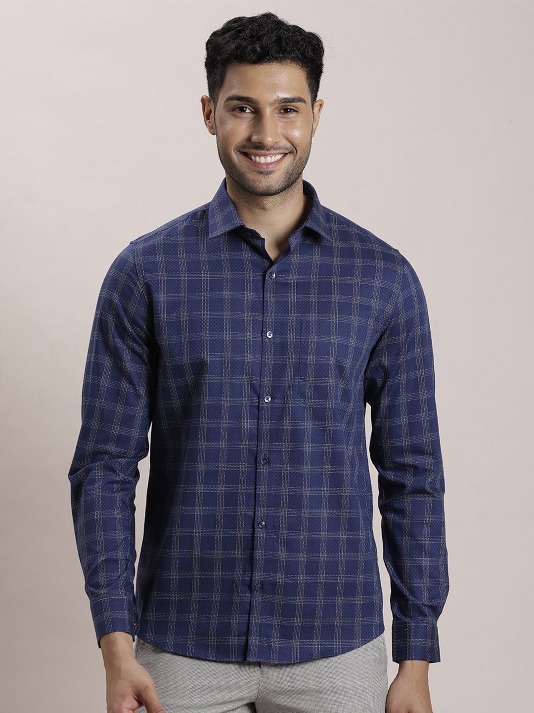 

Turtle Men Classic Spread Collar Checked Cotton Slim Fit Formal Shirt, Blue