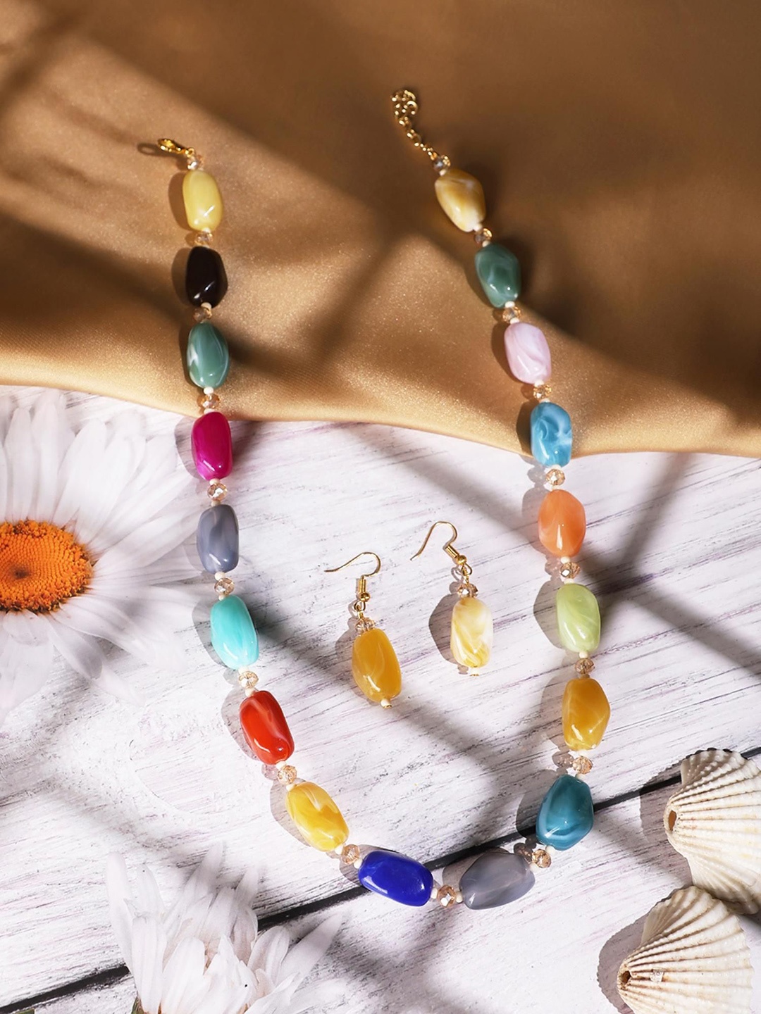

ANIKAS CREATION Yellow Gold-Plated Stones Studded Jewellery Set