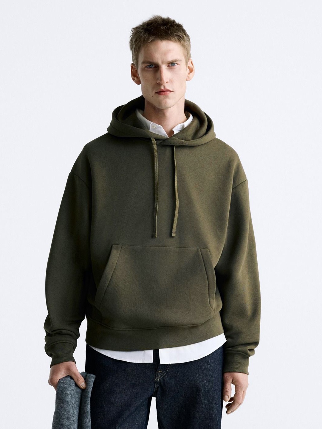 

MISCHIEF MONKEY Men Solid Hooded Pullover Sweatshirt, Olive