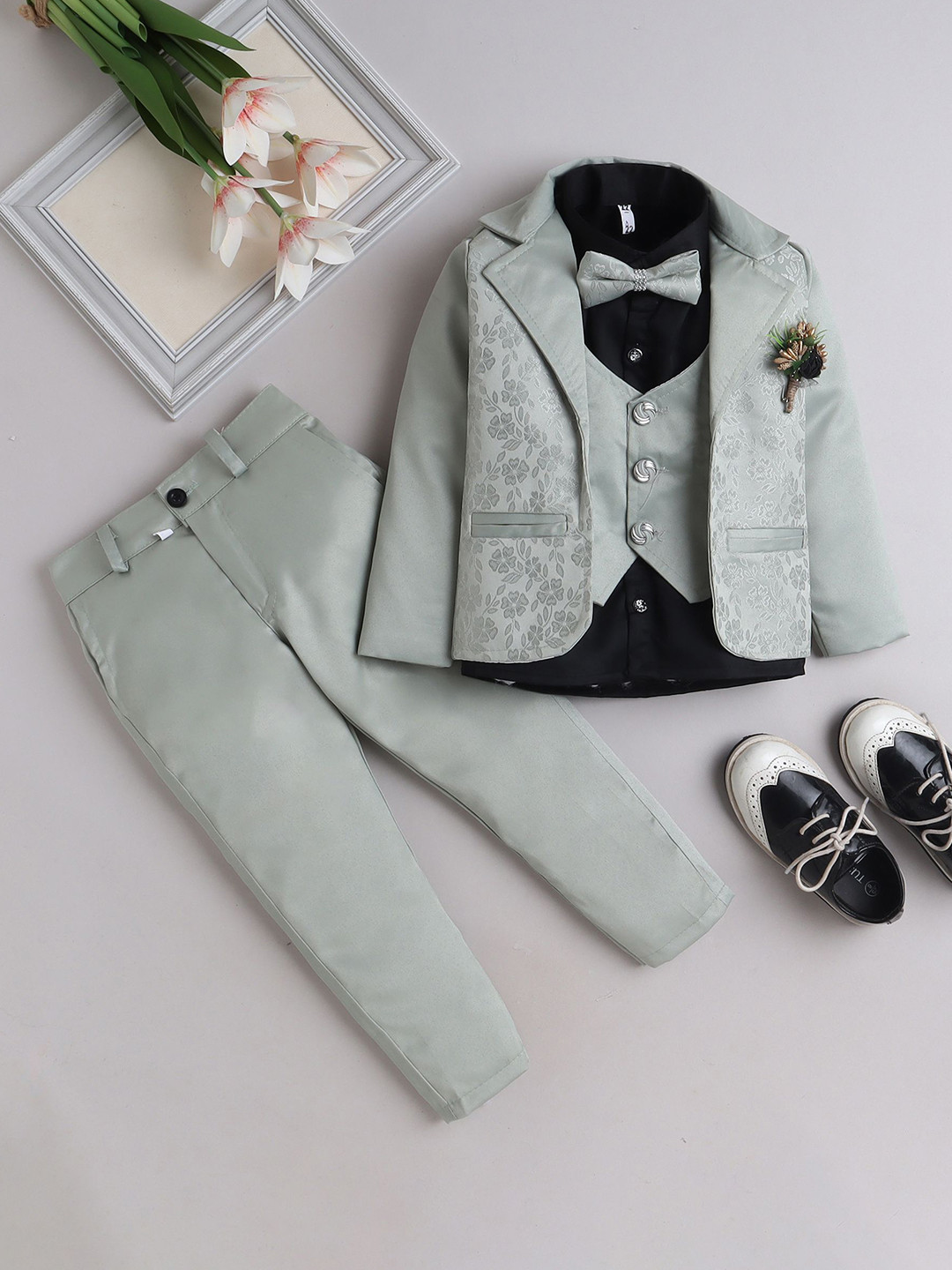 

BAESD Boys Self Design Notched Lapel Collar Blazer With Trousers and Shirt & Bow, Green