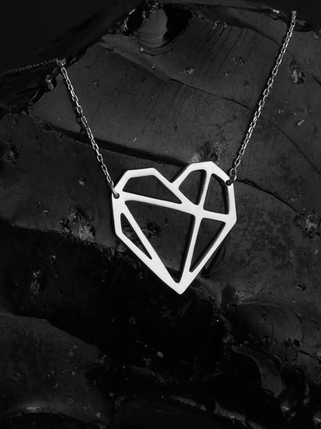 

DressBerry 925 Sterling Silver Heart Shaped Silver-Plated Pendants With Chains