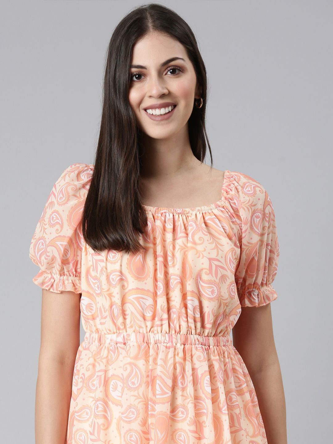 

TWIN BIRDS Women Floral Printed Puff Sleeve Fit & Flare Midi Dress, Peach