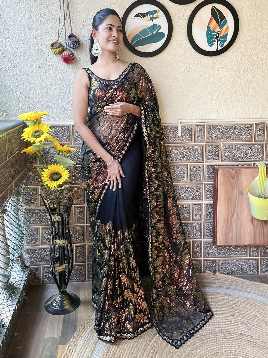 

LeeliPeeri Designer Embellished Sequinned Net Saree And Matching Blouse, Black