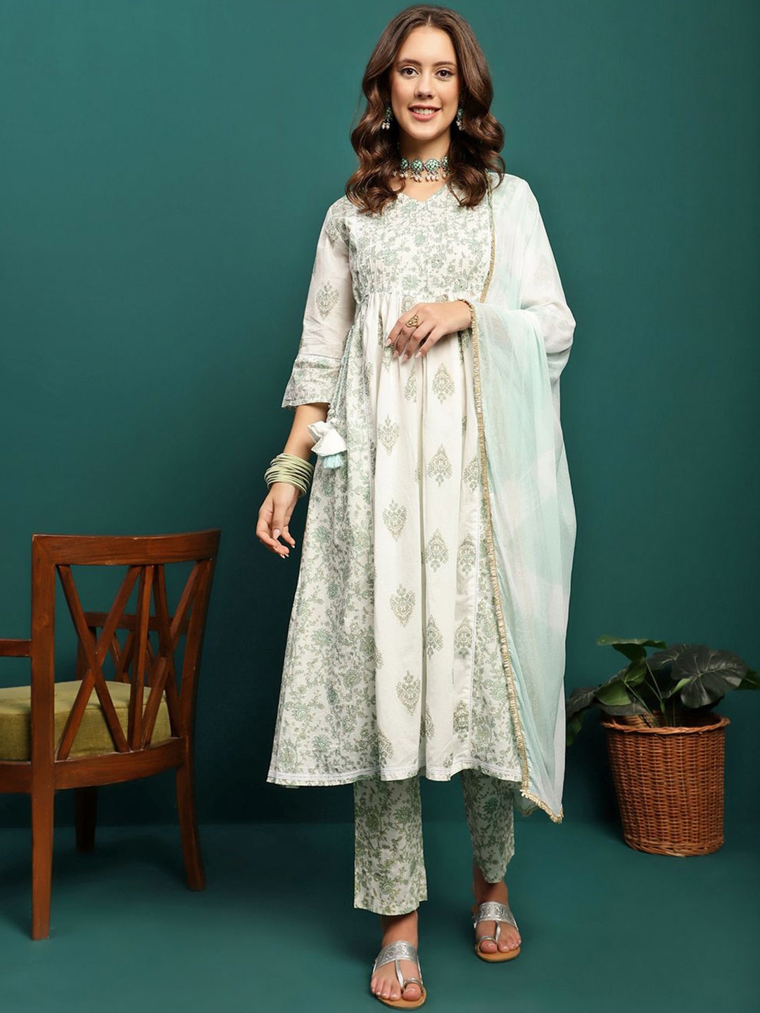 

BANDIA Floral Printed Beads and Stones Pure Cotton A-Line Kurta With Trousers & Dupatta, White