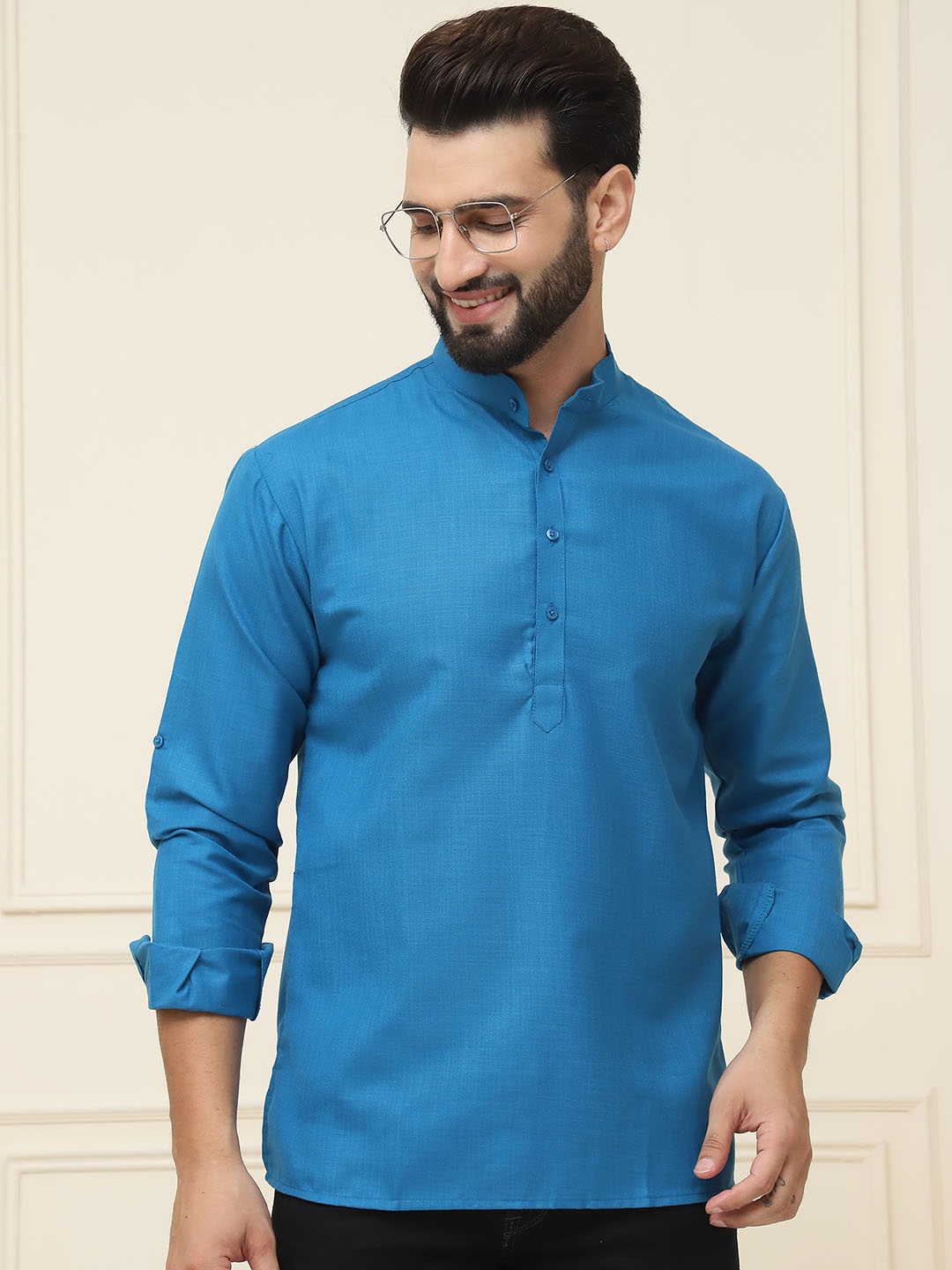 

SOJANYA Band Collar Cuffed Sleeves Straight Short Kurta, Blue