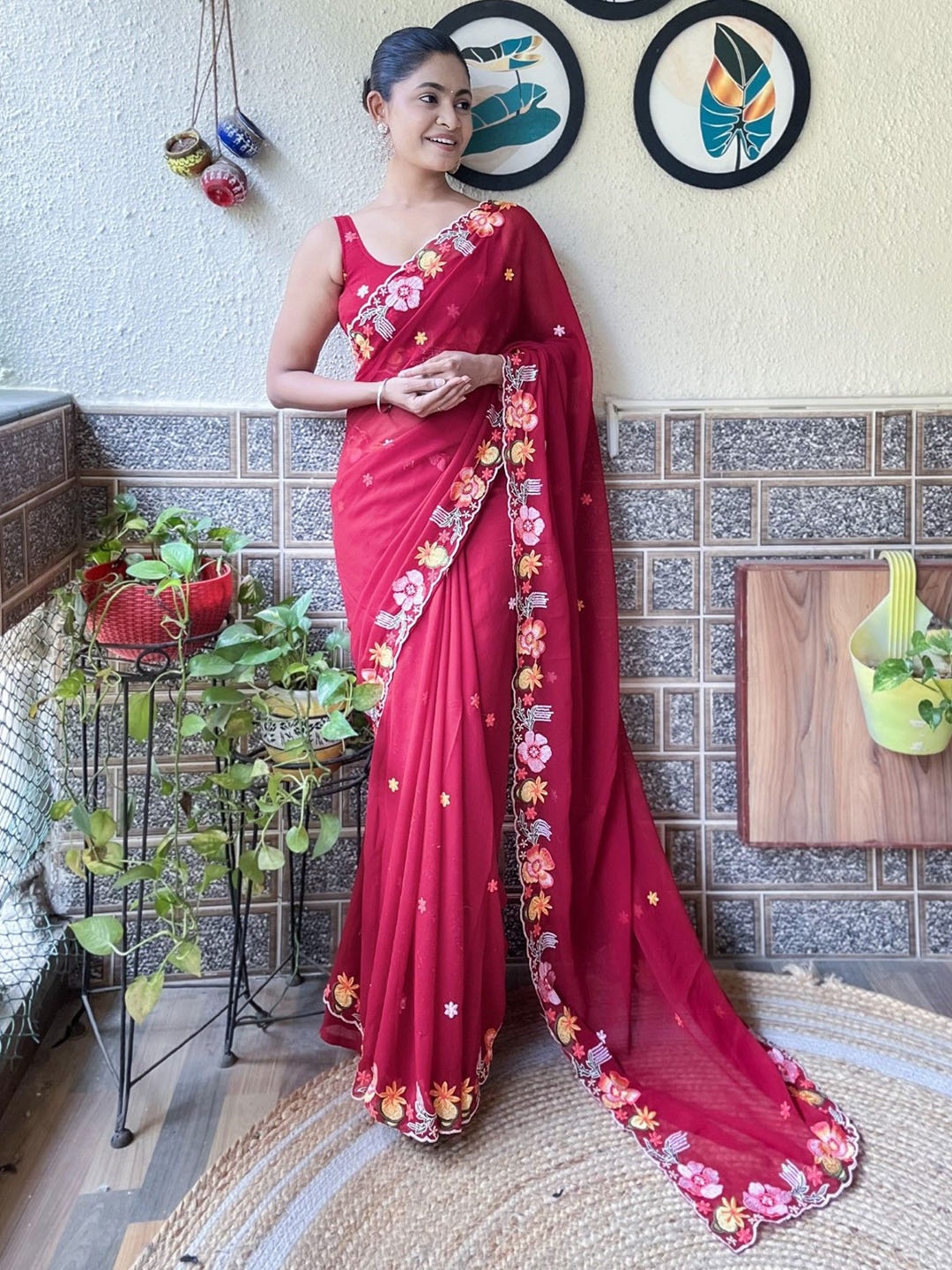 

LeeliPeeri Designer Embellished Embroidered Georgette Saree, Red