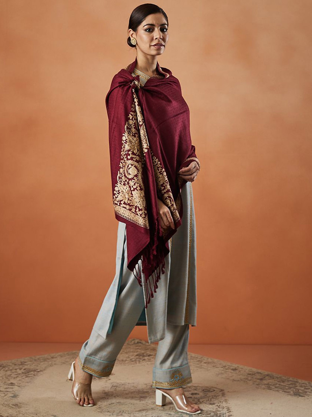 

Pashmoda Vasant Aari Paisley Embroidered Shawl, Purple