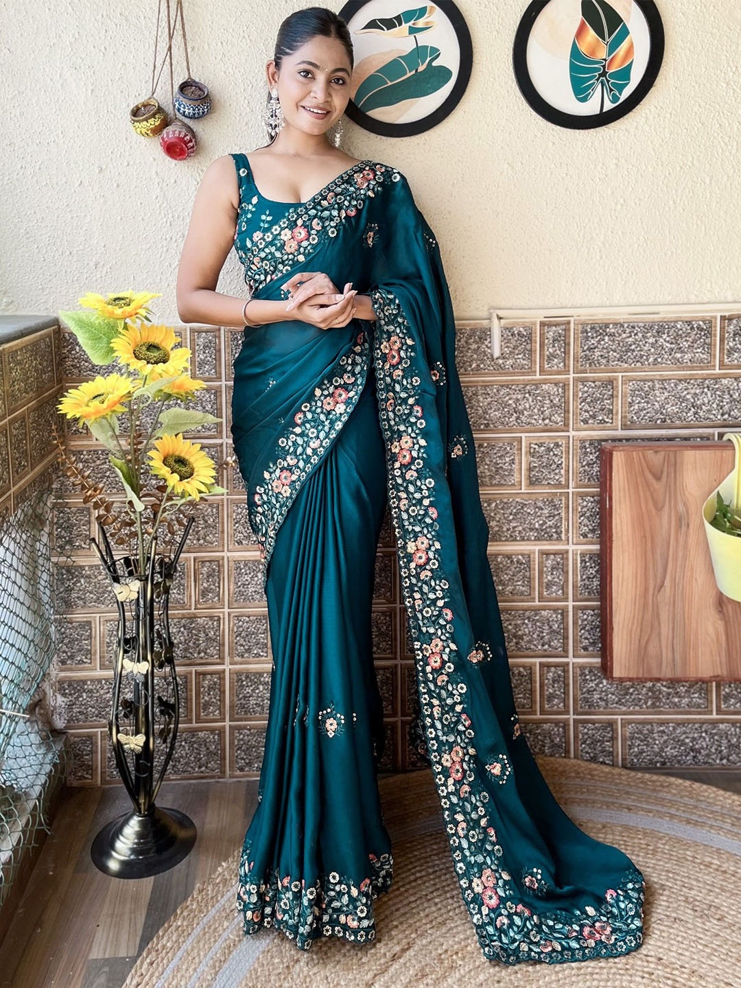 

LeeliPeeri Designer Solid Embroidered Pure Chiffon Saree, Blue