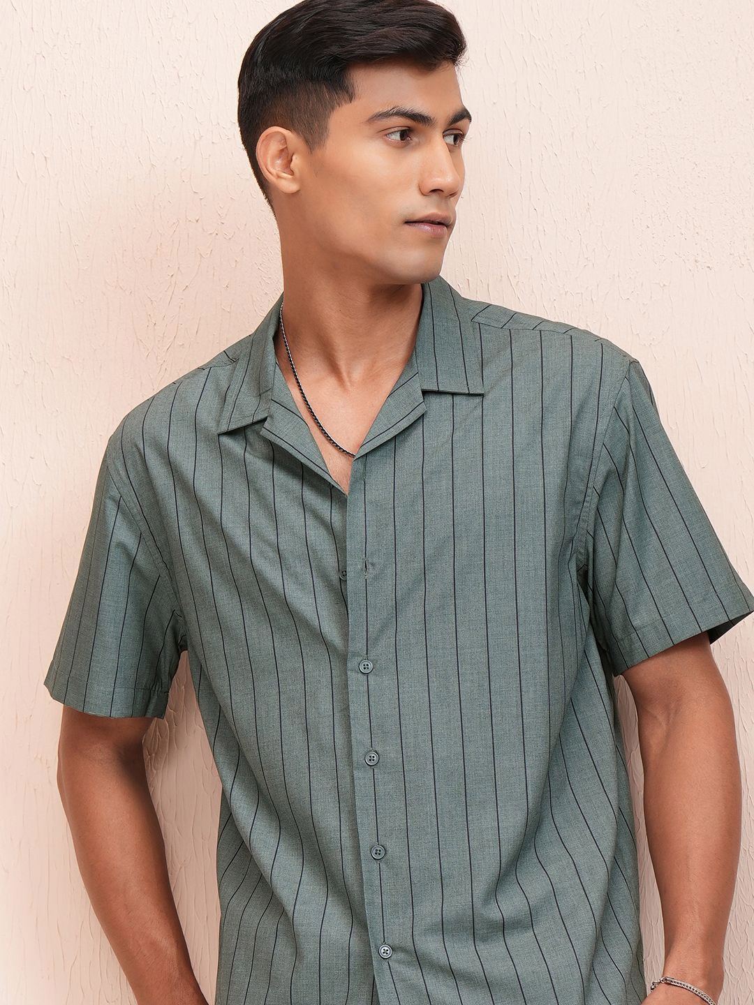 

LOCOMOTIVE Men Cuban Collar Vertical Striped Relaxed Fit Casual Shirt, Olive