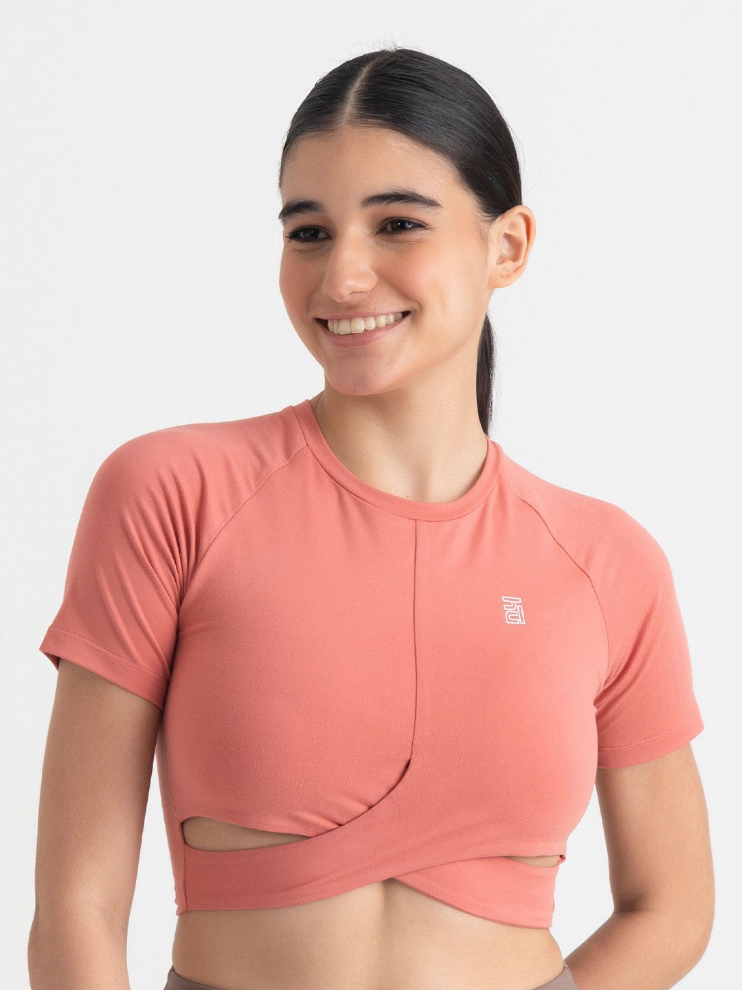 

Hunnit Zen Front Wrap Workout Crop Top, Peach