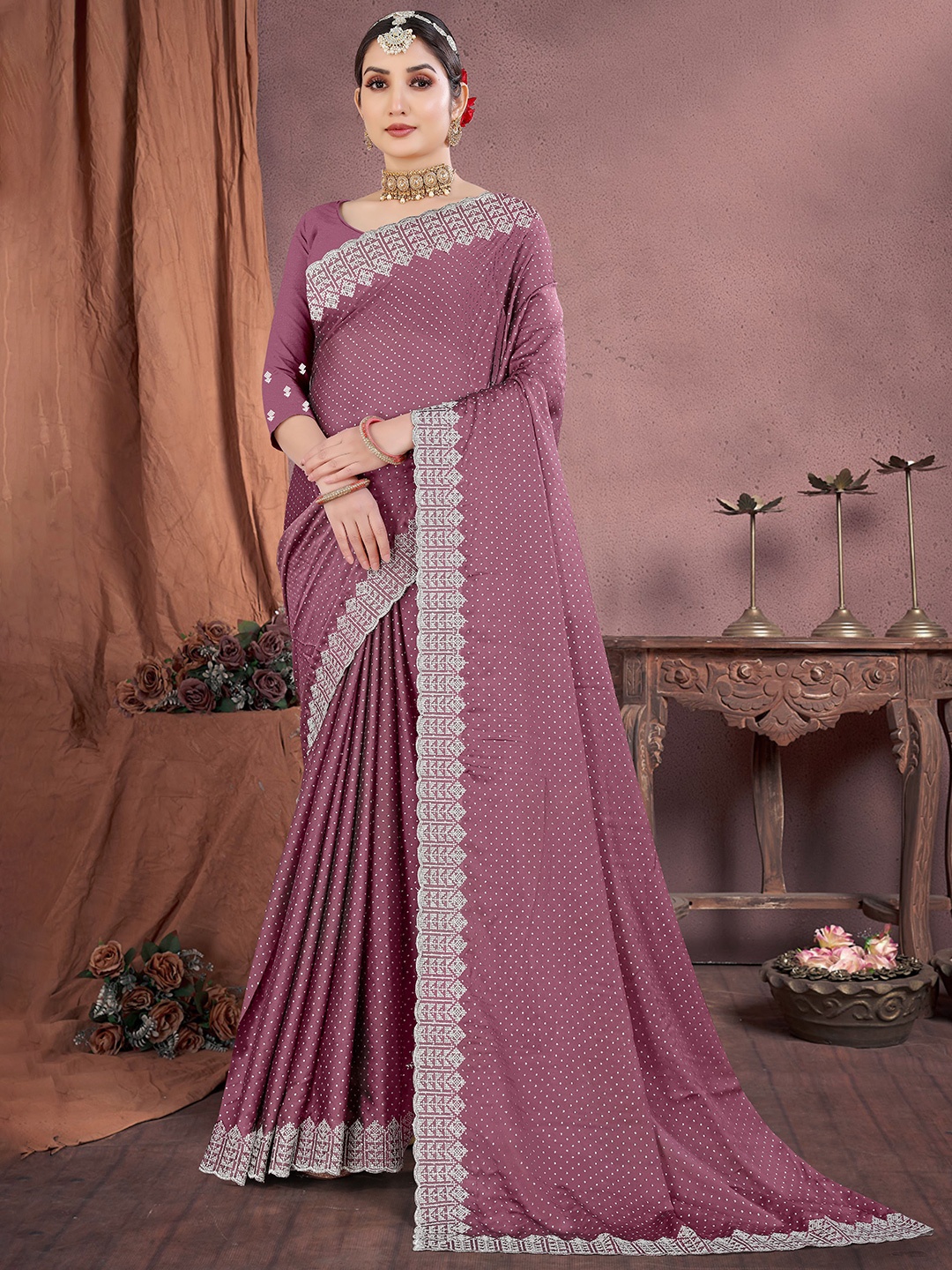 

Sanwariya Silk Embellished Beads and Stones Maheshwari Saree, Magenta