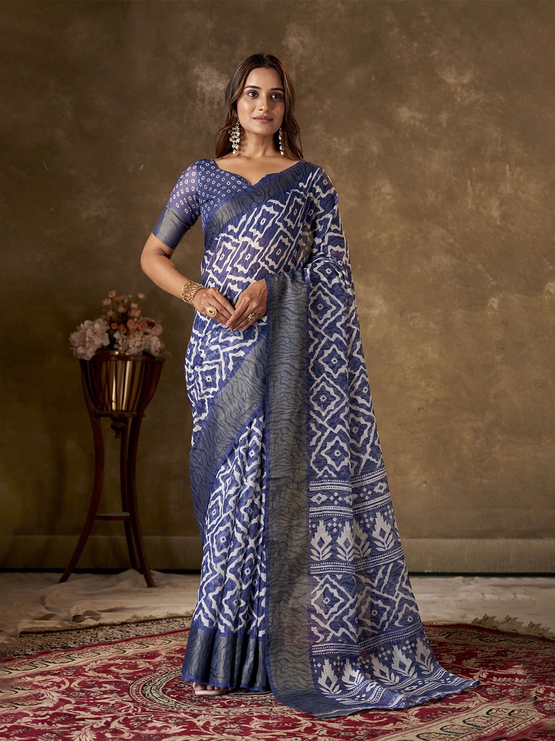 

KAYOMMI Abstract Printed Pure Cotton Chanderi Saree, Blue