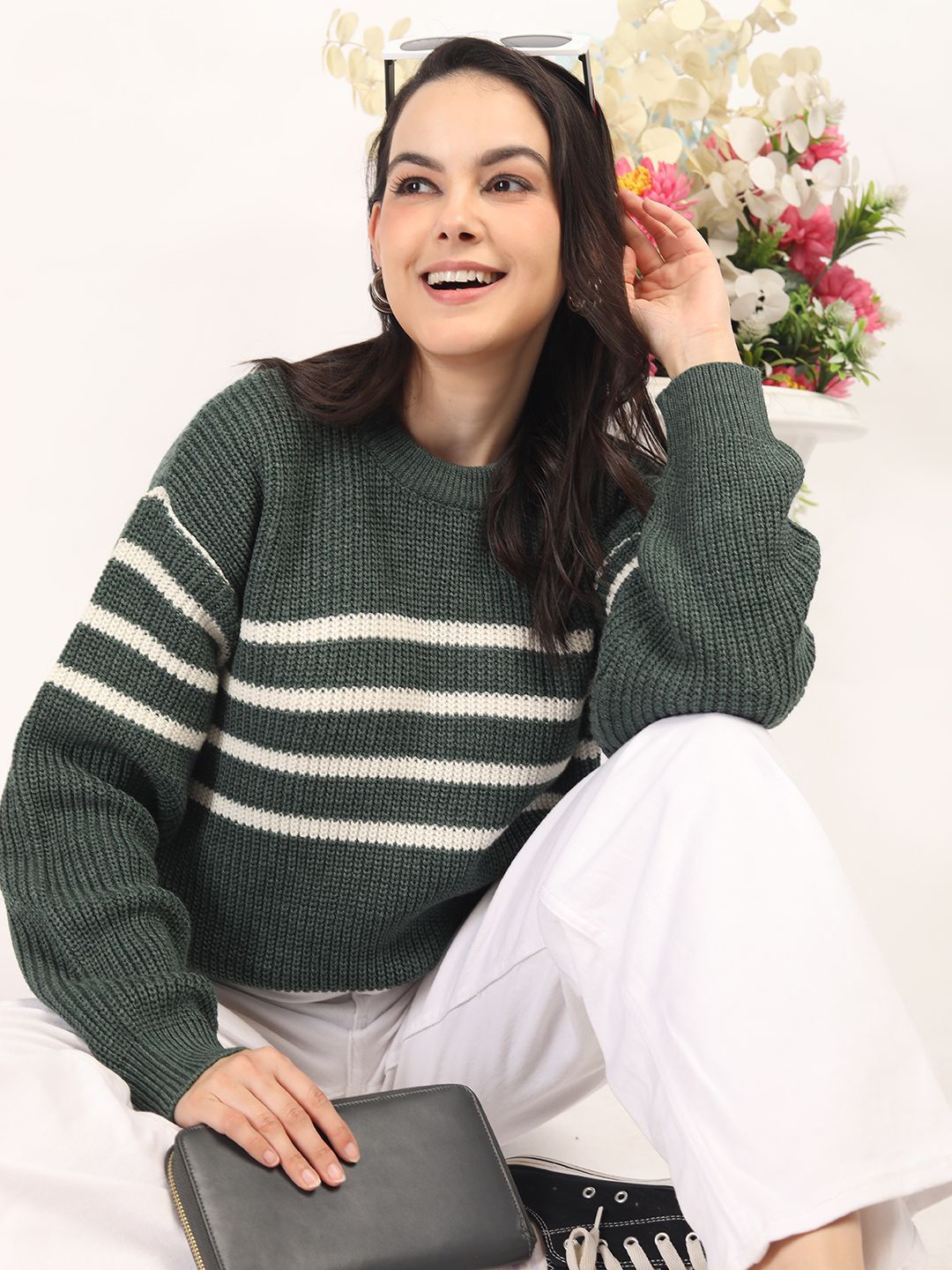 

CHKOKKO Women Round Neck Pullover Woollen Sweater, Green