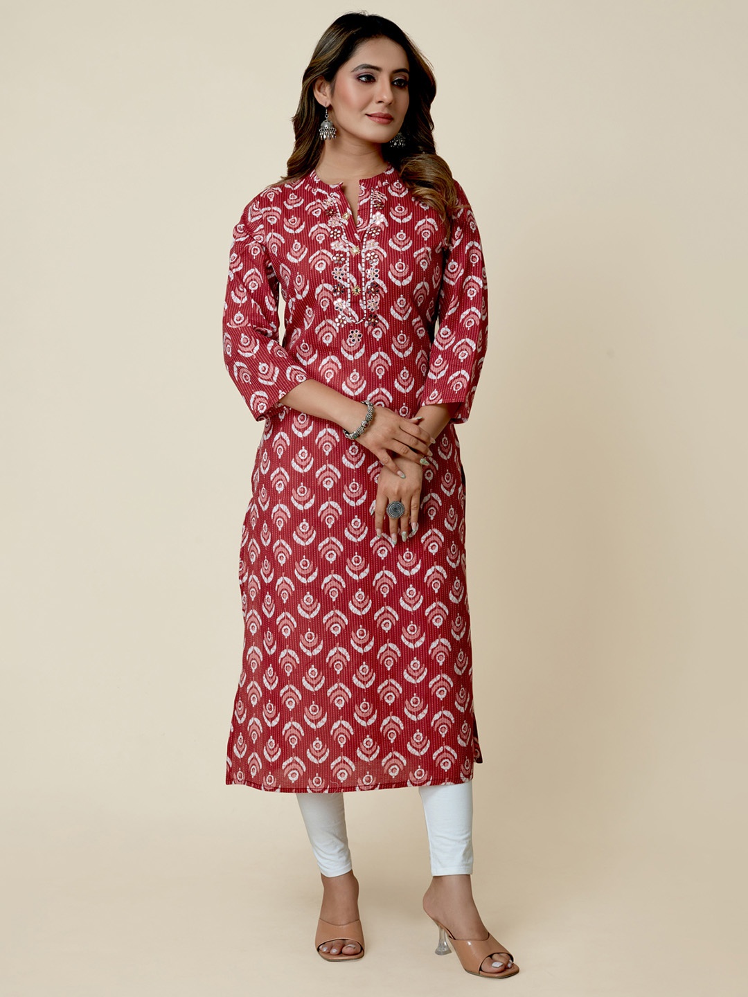 

SARRAS Geometric Printed Mirror Work Round Neck Cotton Straight Kurta, Red