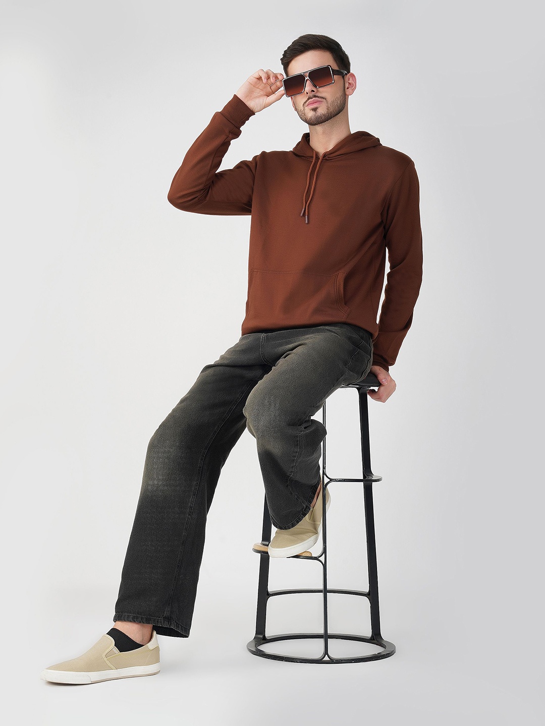 

The Roadster Lifestyle Co. Men Solid Hood Cotton Pullover Sweatshirt, Brown