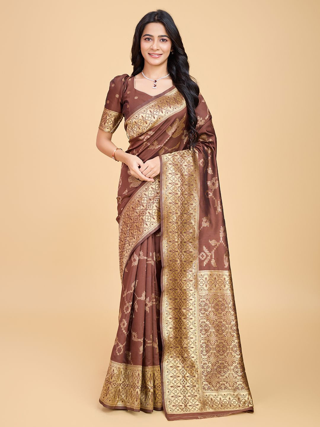 

RICH & ROMAN Ethnic Mofits Woven Design Zari Pure Silk Banarasi Saree, Coffee brown