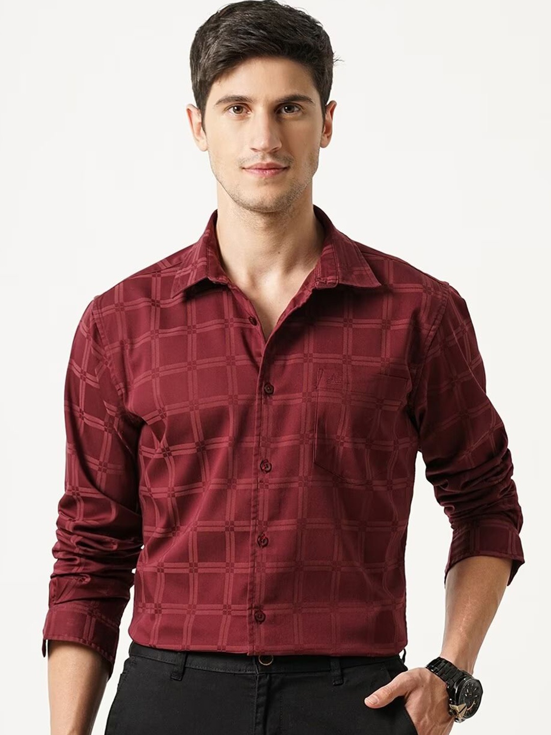 

British Club Men Standard Spread Collar Checked Polycotton Slim Fit Casual Shirt, Maroon