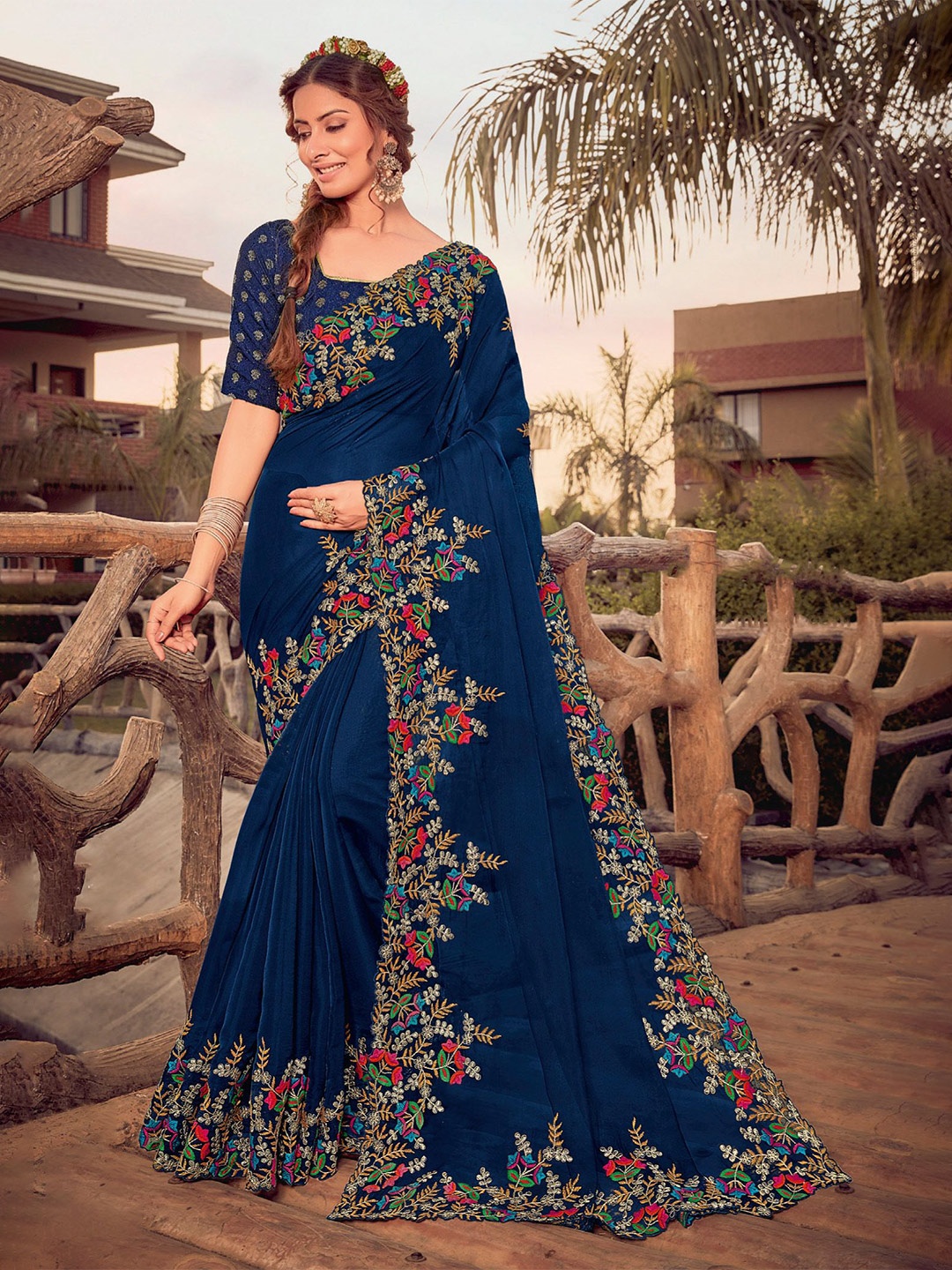 

Laxmipati Women Embroidered Organza Saree, Navy blue