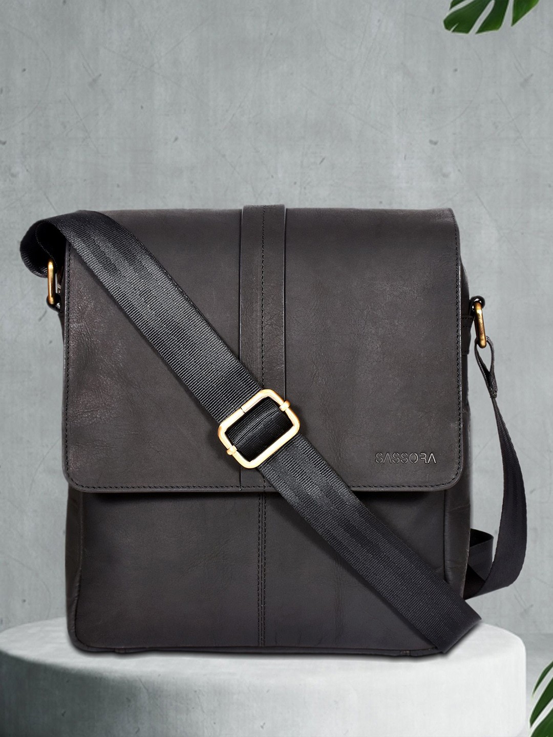 

Sassora Leather Sling Bag, Black