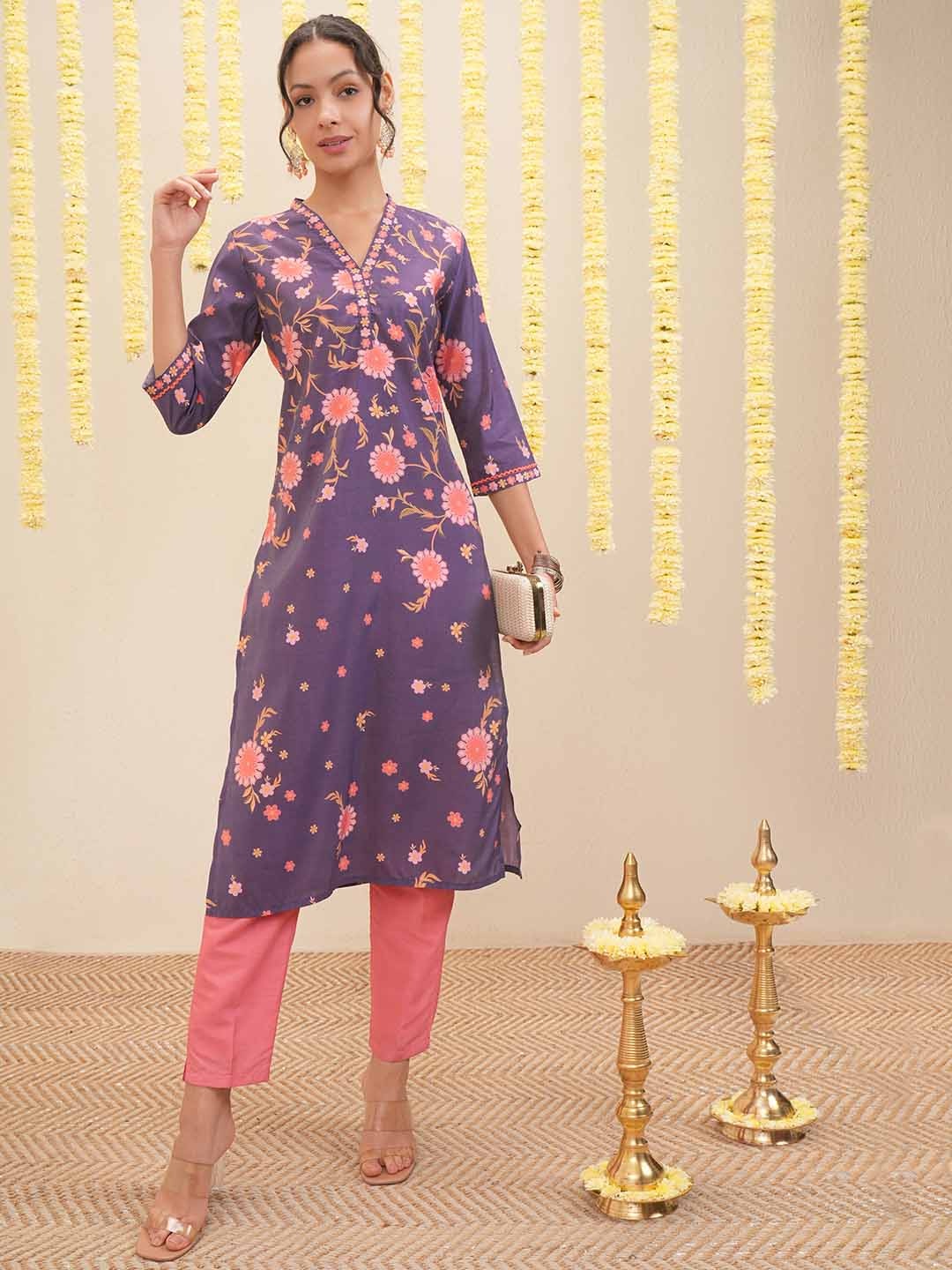 

Vishudh Floral Printed V-Neck Straight Kurta, Purple